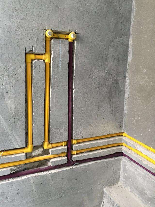 誰有回水管現場安裝圖?只需看這2個位置即可! 誰有回水管現場安裝圖?只需看這2個位置即可!